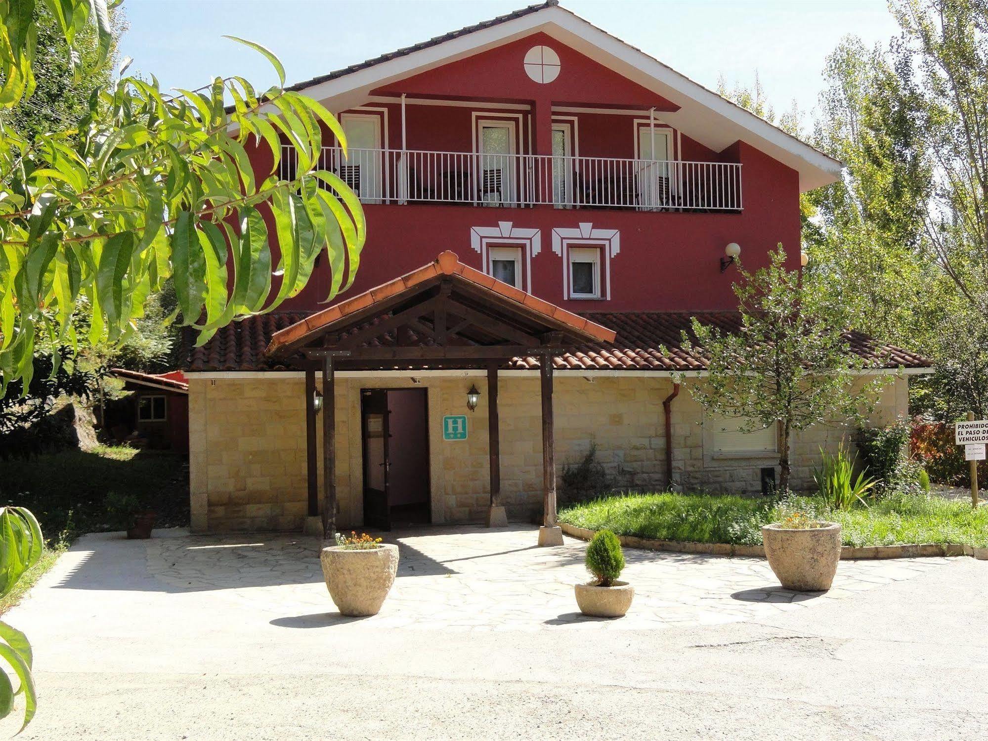 Hotel Azabache Susierra Cangas de Onis Exterior photo